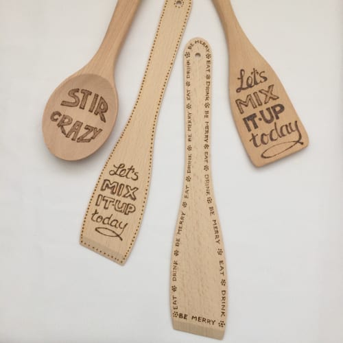 pyrography on spoons and spatulas